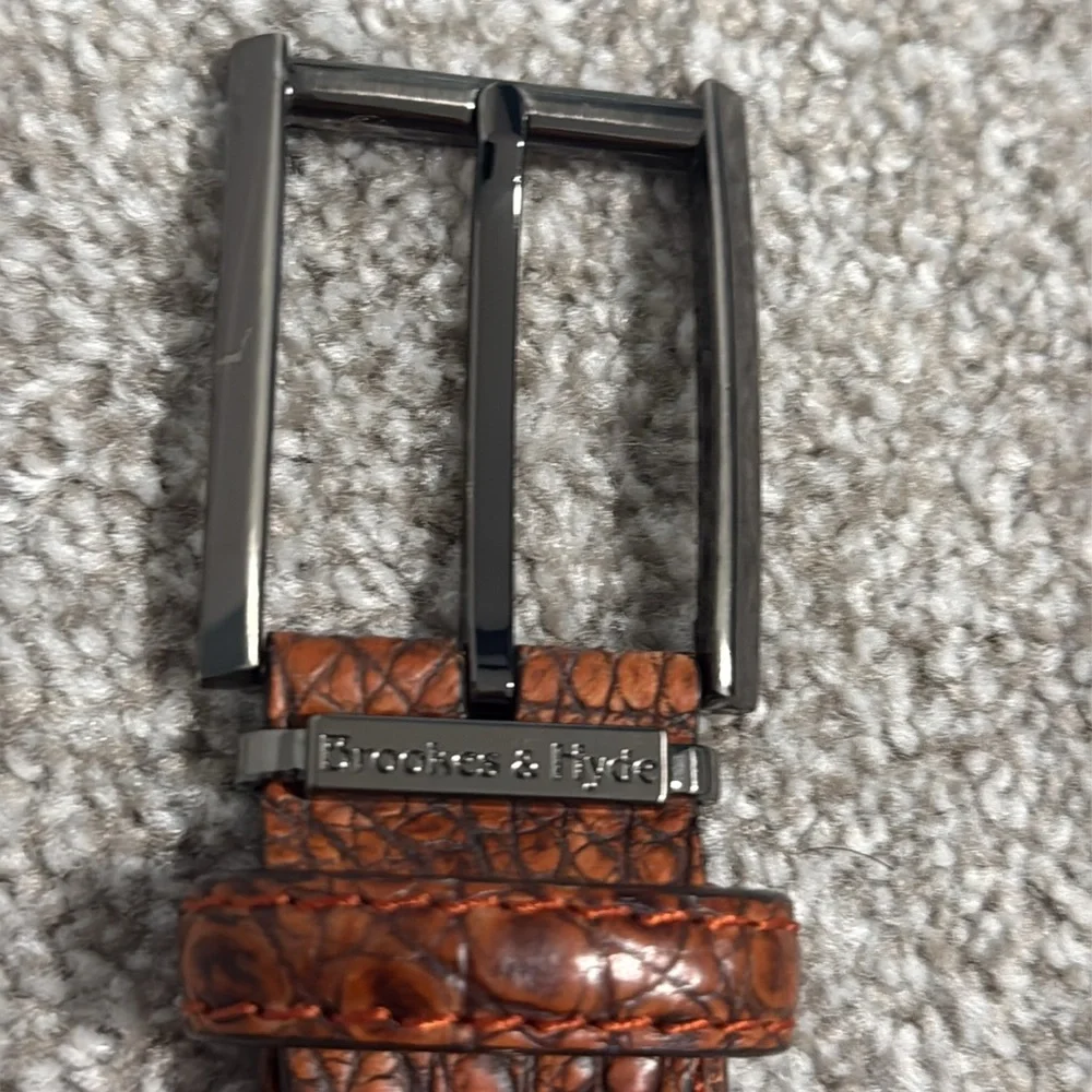 Brooks & Hyde Genuine Alligator belt